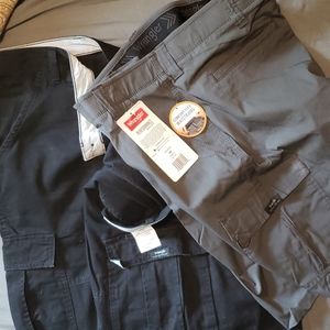 NWT WRANGLER Men's Cargo Shorts